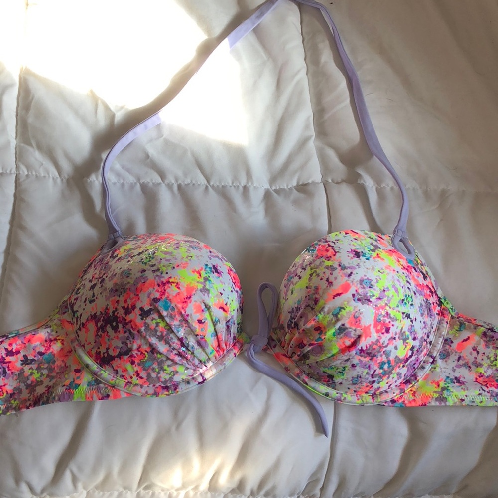 36D Victoria’s Secret Bikini top